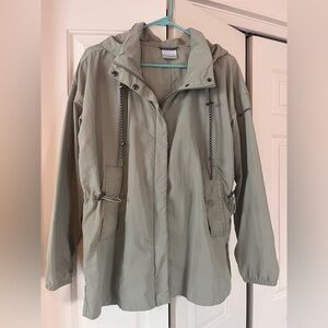 EUC Columbia Day Trippin li rain jacket
